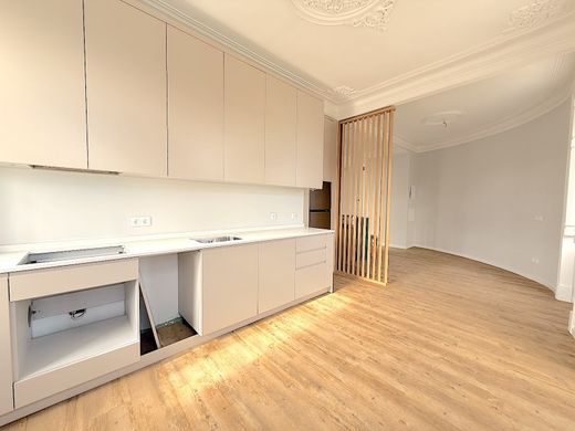 Apartment in Oeiras, Lisbon