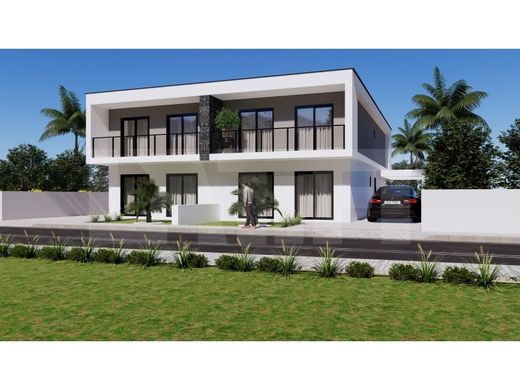 Villa Plurifamiliare a Seixal, Distrito de Setúbal