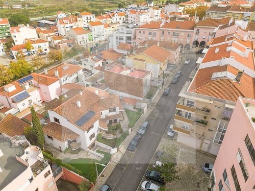 Luxury home in Loures, Lisbon