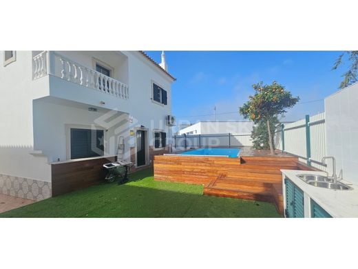 Элитный дом, Olhão, Distrito de Faro