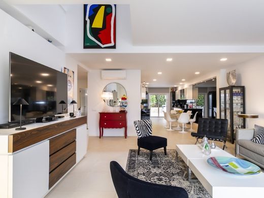 Mehrfamilienhaus in Albufeira, Distrito de Faro