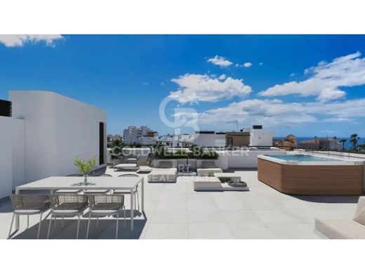 Apartment / Etagenwohnung in Estepona, Málaga