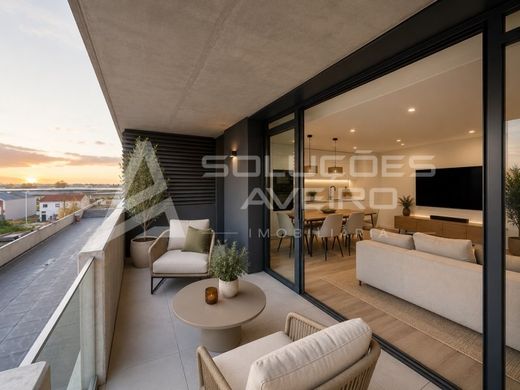 Apartment / Etagenwohnung in Aveiro, Distrito de Aveiro