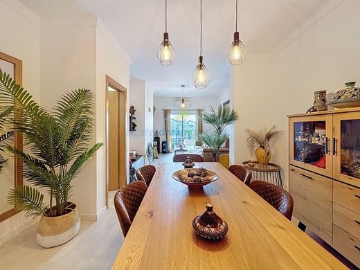 Semidetached House in Albufeira, Albufeira Municipality