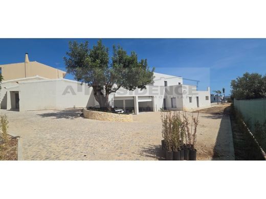 Casa Independente - Loulé, Faro
