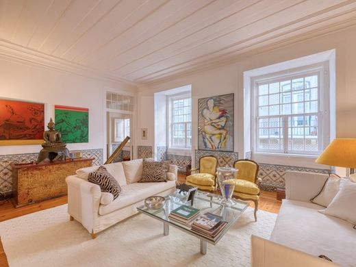 Apartamento - Santa Maria Maior, Lisboa