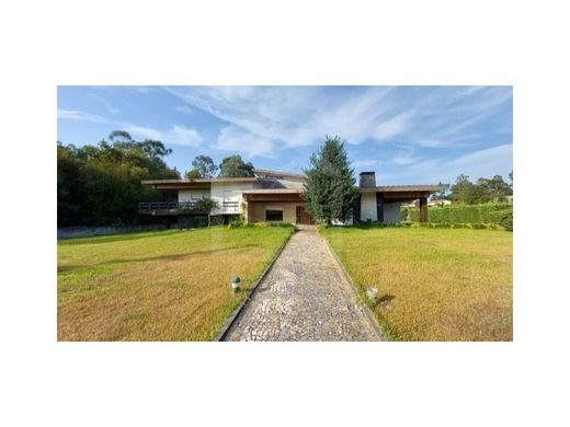 Casa di lusso a Vila Nova de Famalicão, Distrito de Braga