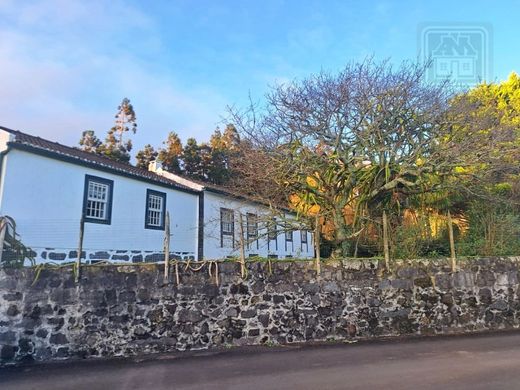 Casa de lujo en Horta, Azores