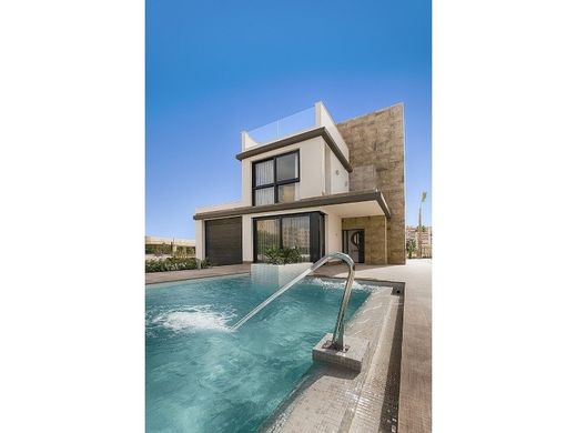 Villa en Orihuela, Provincia de Alicante