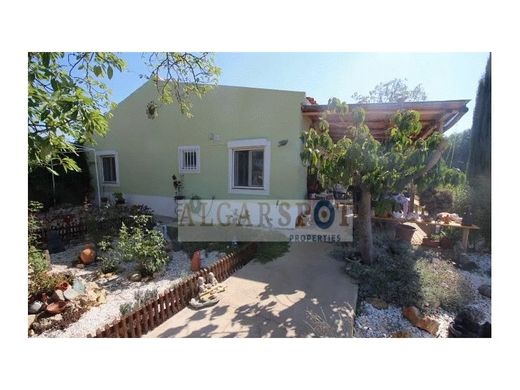 ‏בית חד-משפחתי ב  Silves, Distrito de Faro