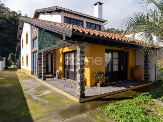 Luksusowy dom w Ribeira Grande, Azores