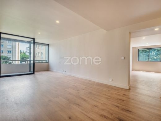 Apartment / Etagenwohnung in Porto, Distrito do Porto