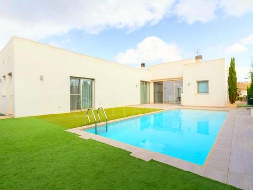Luxury home in Benijofar, Alicante