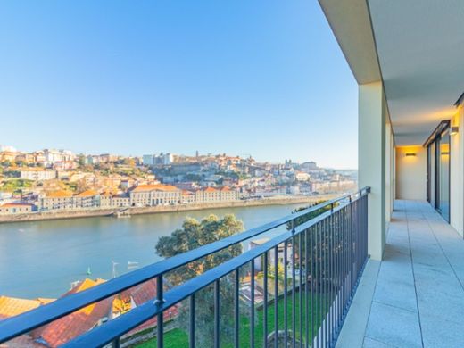 Apartment in Vila Nova de Gaia, Distrito do Porto