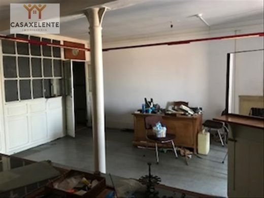 콘도미니엄 / Santa Maria Maior, Lisbon