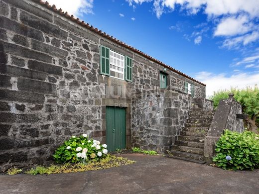 Mansión en São Roque do Pico, Azores