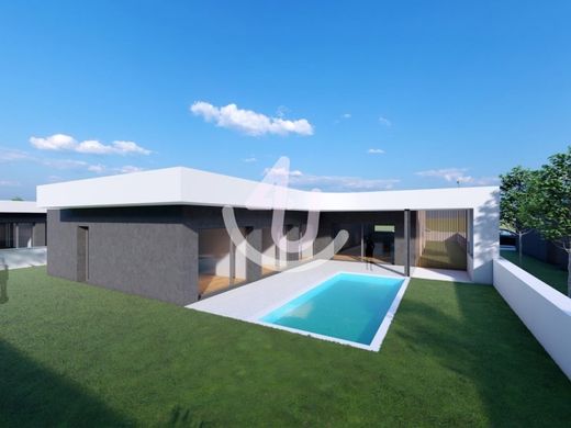 Luxury home in Caldas da Rainha, Distrito de Leiria