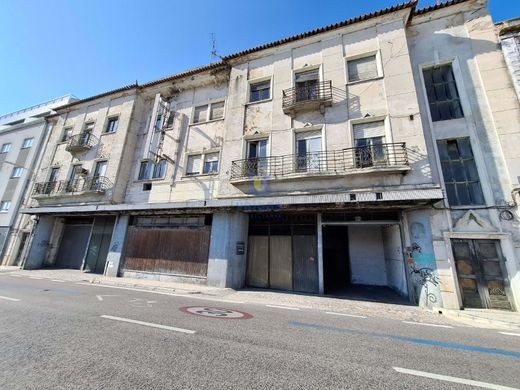 Kamienica w Leiria, Distrito de Leiria