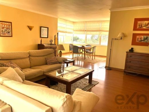 Apartamento - Almada, Setúbal