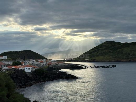 Edificio en Horta, Azores