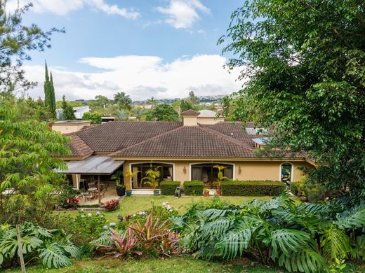 Casa de lujo en Curridabat, Provincia de San José