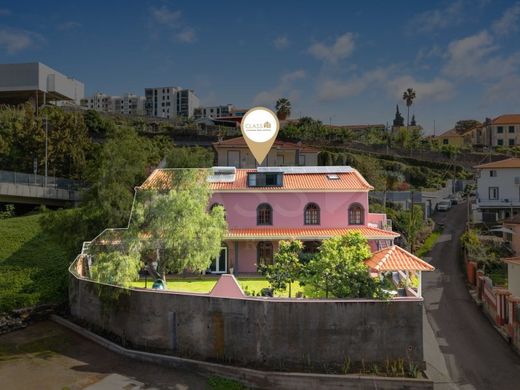 Luxury home in Funchal, Madeira
