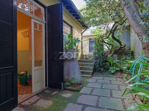 豪宅  加亚新城
, Vila Nova de Gaia