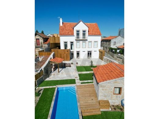 Luxury home in Seia, Distrito da Guarda