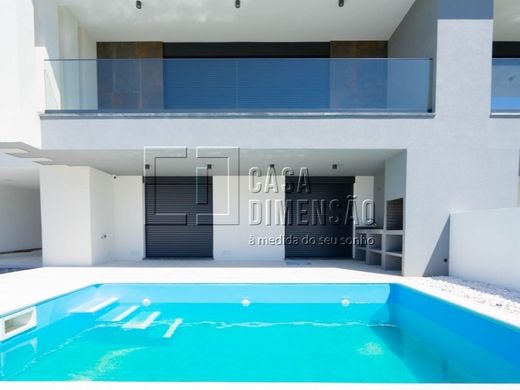 Luxus-Haus in Almada, Distrito de Setúbal