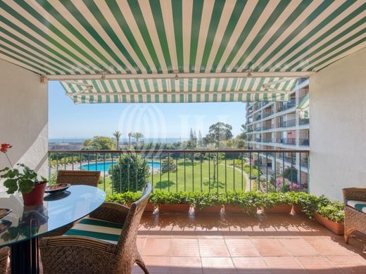 Apartment / Etagenwohnung in Cascais, Lissabon