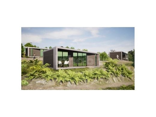 Terrain à Calheta, Madère