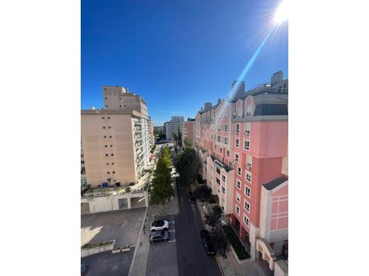 Квартира, Lumiar, Lisbon