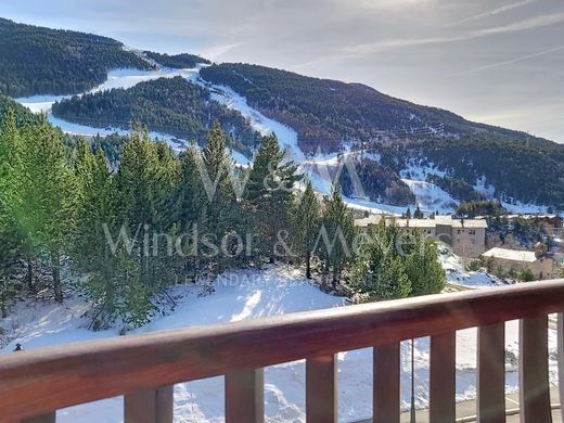 Apartment in Canillo