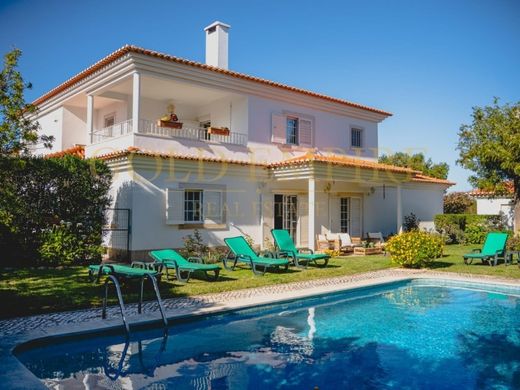 Luxury home in Cascais, Lisbon