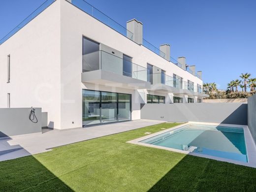 半独立式房屋  Faro, Distrito de Faro