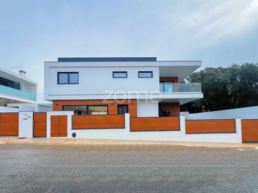 Luxury home in Cascais, Lisbon