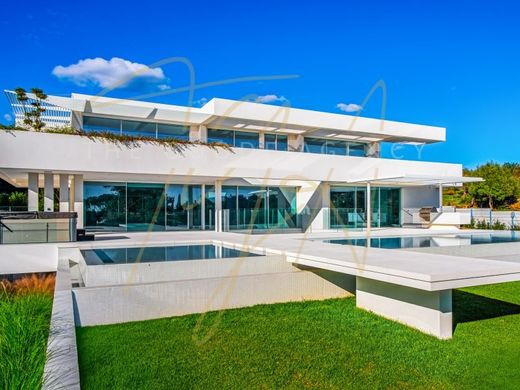 Элитный дом, Лола, Loulé