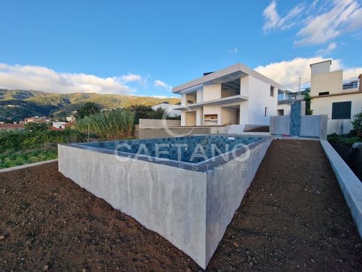 Villa in Calheta, Madeira