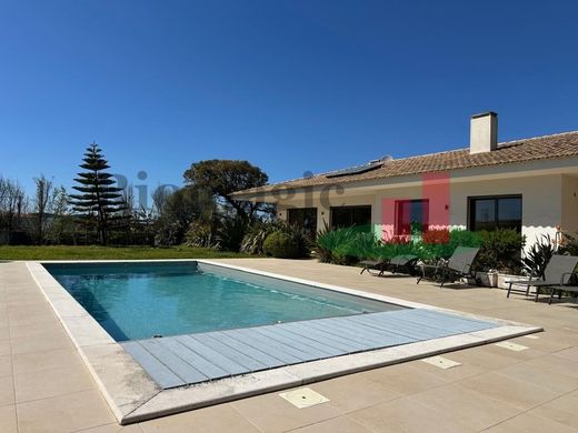 Luxury home in Bombarral, Distrito de Leiria