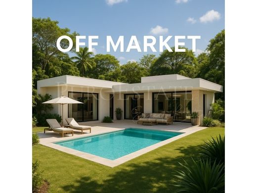 Ses Salines, Illes Balearsの土地