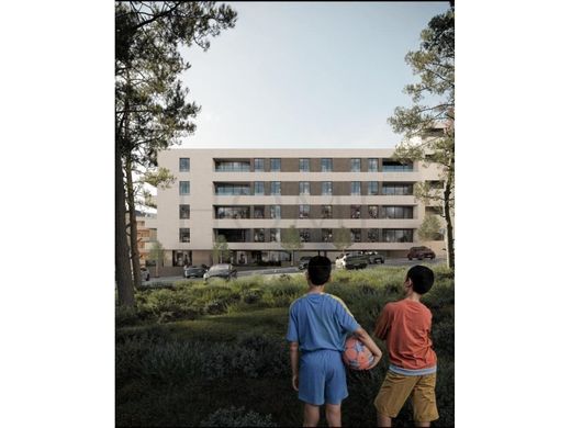 Apartment / Etagenwohnung in Vila Nova de Gaia, Distrito do Porto