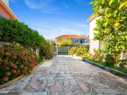 Luxury home in Oeiras, Lisbon