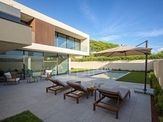 Luxury home in Cascais, Lisbon