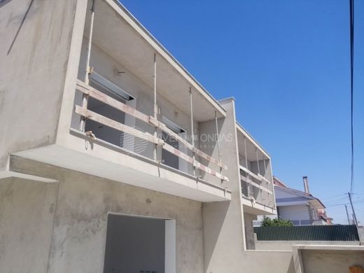 Casa de lujo en Seixal, Setúbal