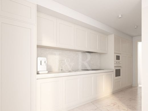 Apartment in Alcântara, Almada