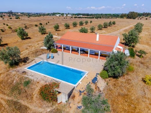 Luxury home in Ferreira do Alentejo, Distrito de Beja