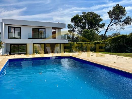 Luxury home in Cascais, Lisbon