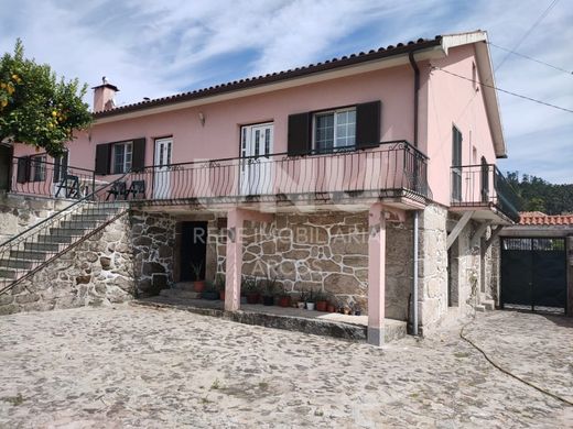 Villa in Arcos de Valdevez, Distrito de Viana do Castelo