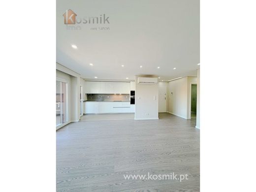 ‏דירה ב  Odivelas, Distrito de Lisboa