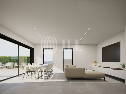 Maison de luxe à Aroeira, Almada